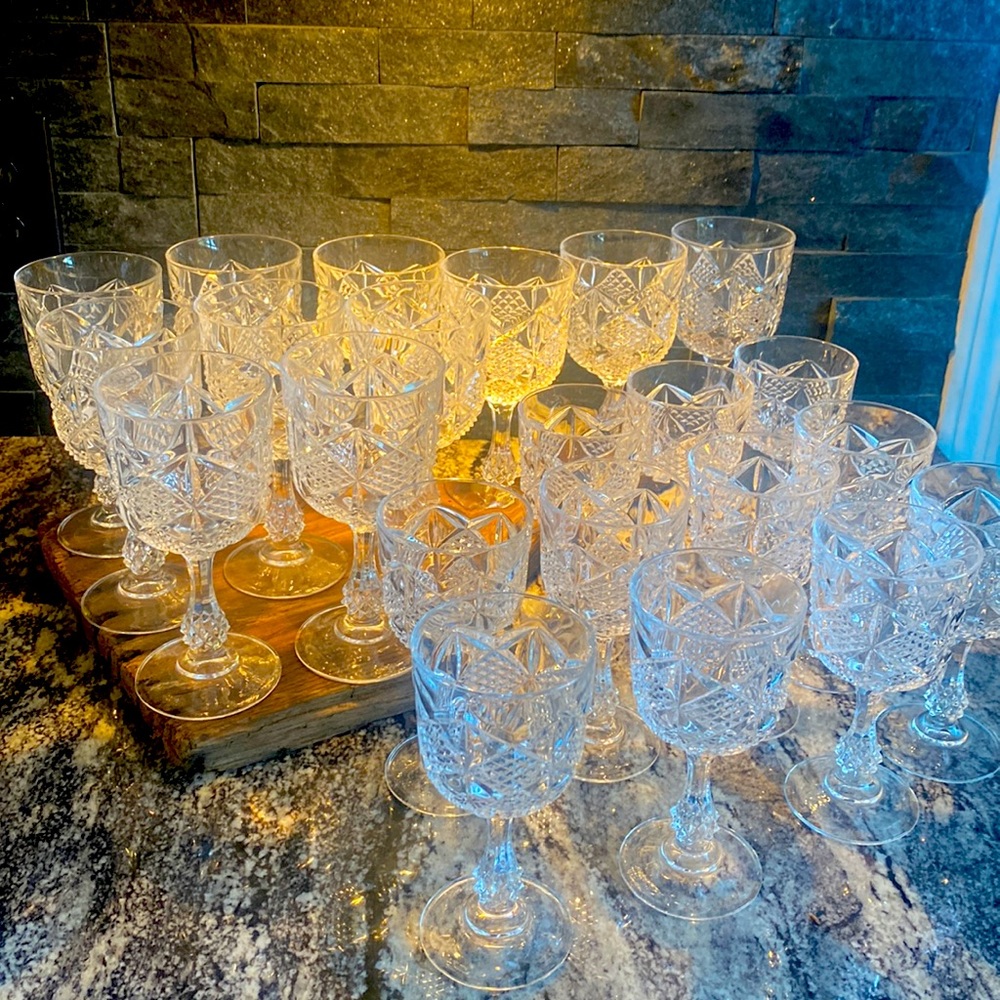 Beautiful glass stemmed glassware. 22 total